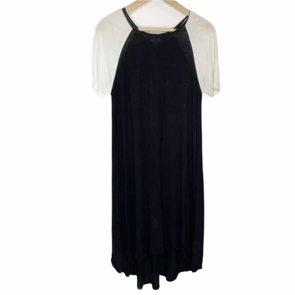 LuLaRoe Dresses & Skirts - Lularoe womens Carly? Dress size small black white